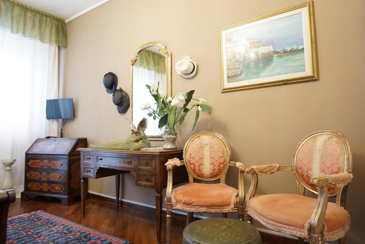 Balestrero'S Plan Apartment Chiavari Bagian luar foto